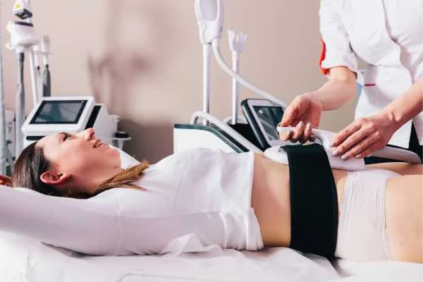 woman having body sculpting to help improve her body image and her mental health Arundel
